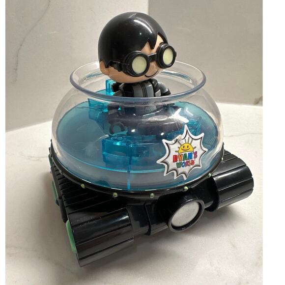 Set of 4 Ryan’s World Pull Back Vehicles Race Rod and Underwater Scuba with Ryan - Picture 2 of 8